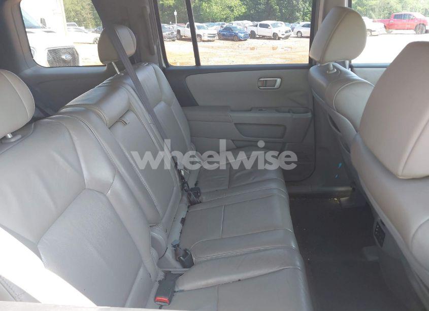 Photo 8 of 2011 Honda Pilot EX-L (VIN 5FNYF4H60BB039032)