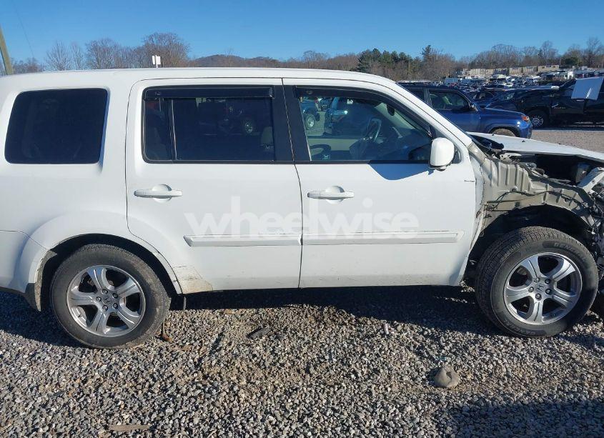 Photo 14 of 2012 Honda Pilot EX-L (VIN 5FNYF4H60CB053353)