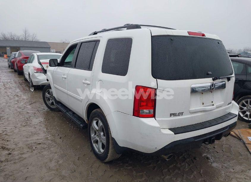 Photo 3 of 2012 Honda Pilot EX-L (VIN 5FNYF4H60CB060027)