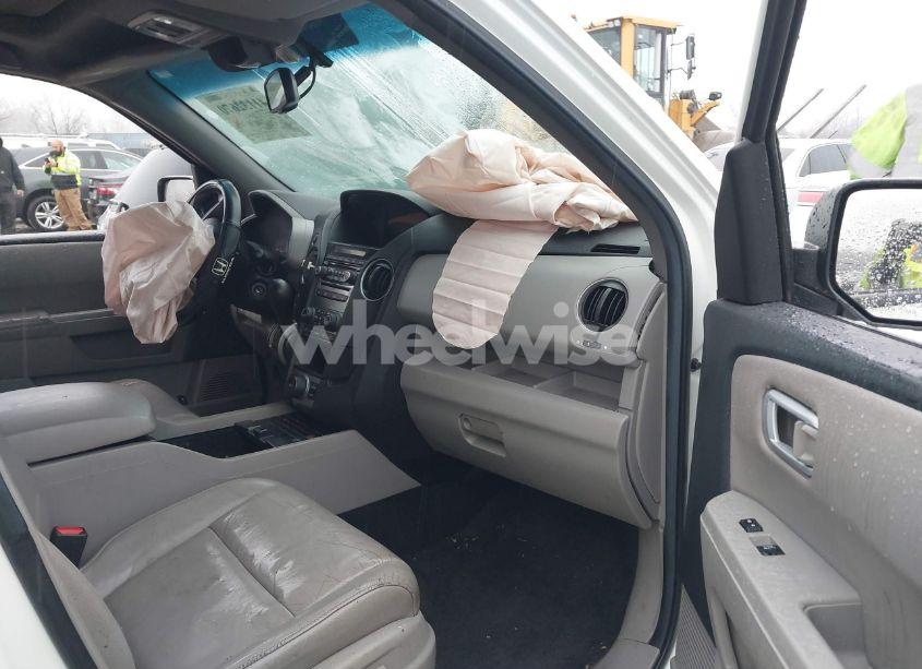 Photo 5 of 2012 Honda Pilot EX-L (VIN 5FNYF4H60CB060027)