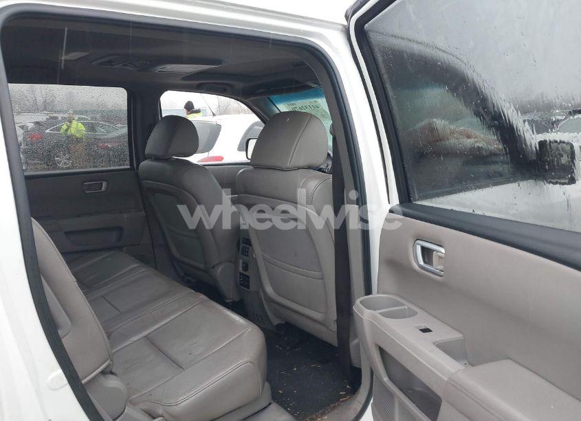 Photo 8 of 2012 Honda Pilot EX-L (VIN 5FNYF4H60CB060027)