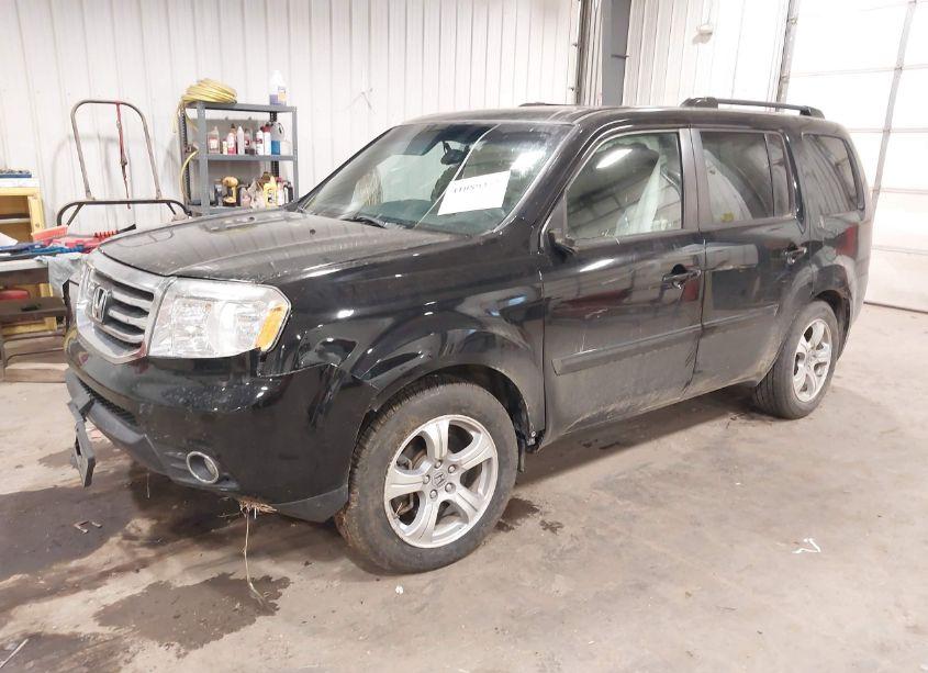 Photo 2 of 2012 Honda Pilot EX-L (VIN 5FNYF4H60CB075014)
