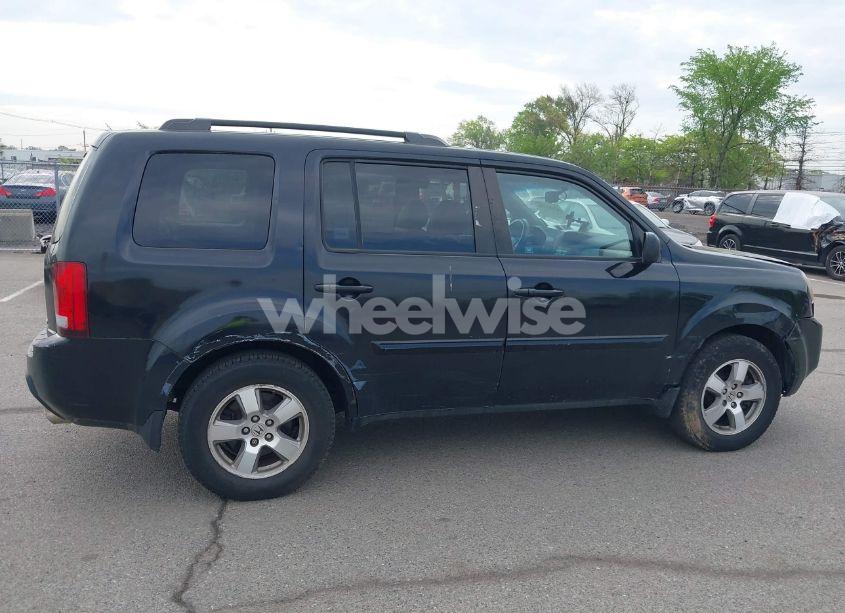 Photo 6 of 2011 Honda Pilot EX-L (VIN 5FNYF4H61BB078003)