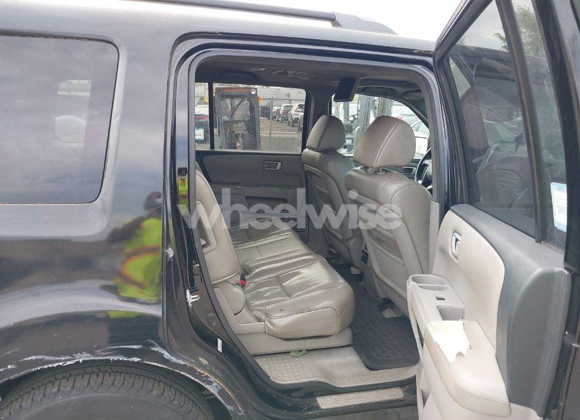 Photo 8 of 2011 Honda Pilot EX-L (VIN 5FNYF4H61BB078003)