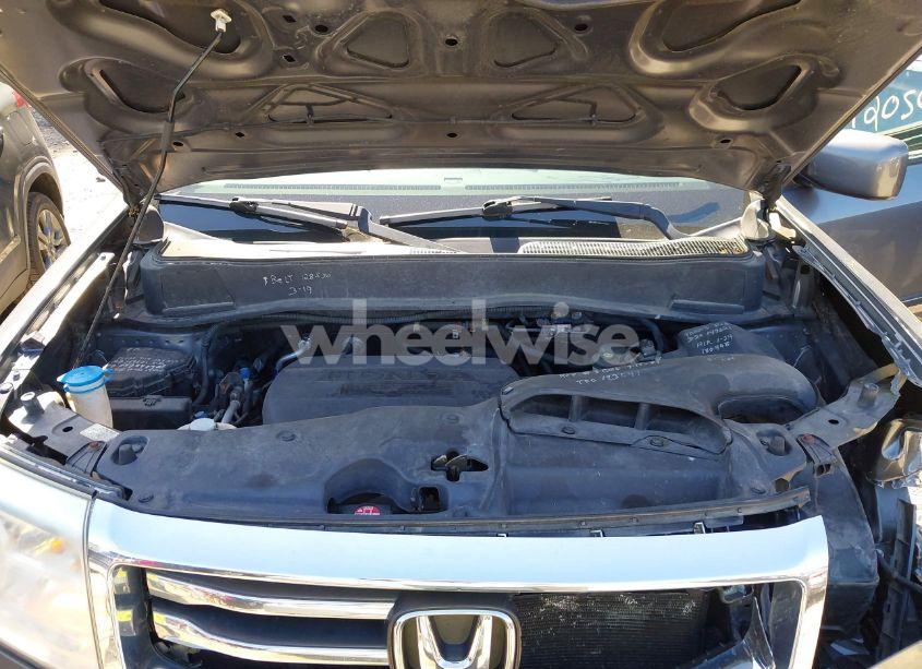 Photo 10 of 2012 Honda Pilot EX-L (VIN 5FNYF4H61CB064197)
