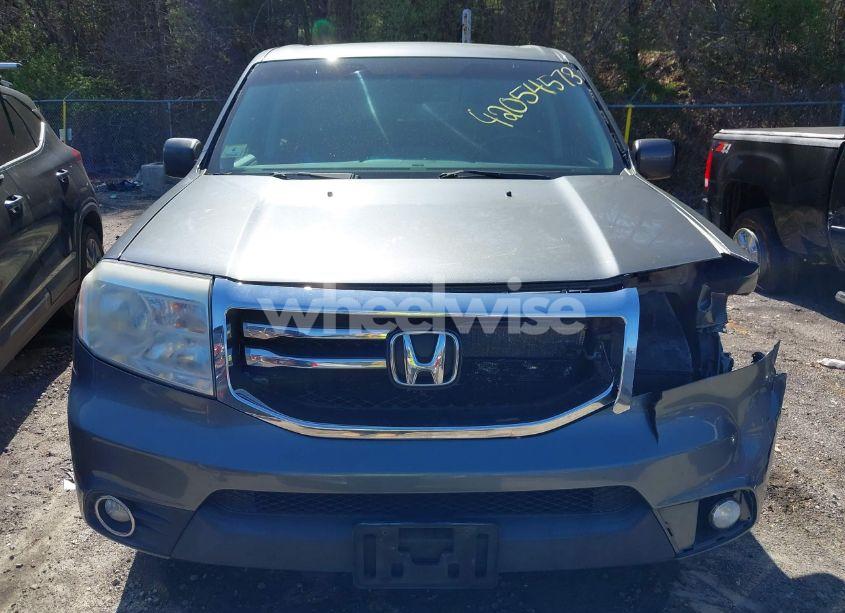Photo 12 of 2012 Honda Pilot EX-L (VIN 5FNYF4H61CB064197)