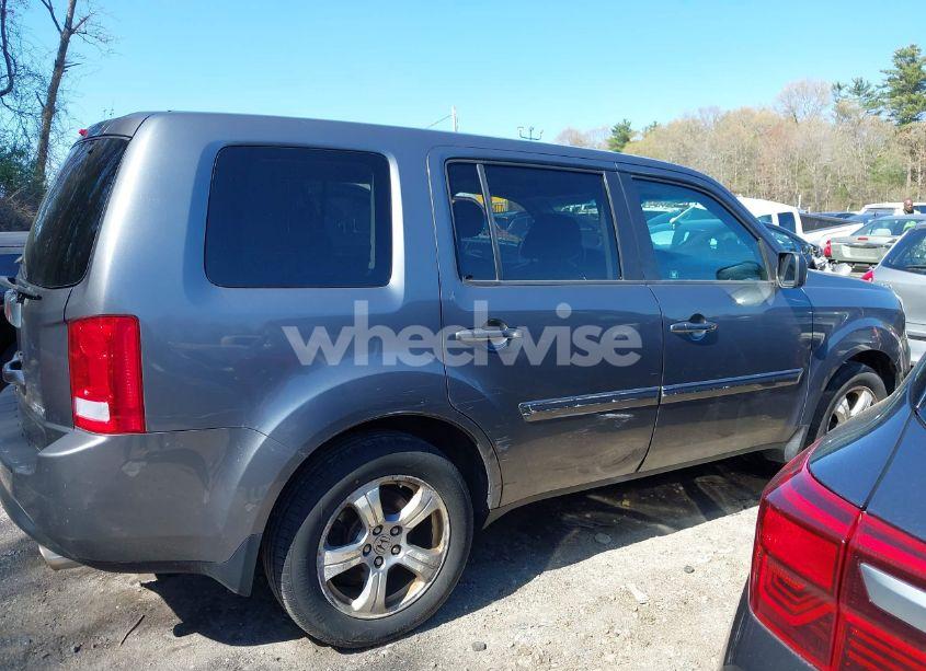 Photo 13 of 2012 Honda Pilot EX-L (VIN 5FNYF4H61CB064197)
