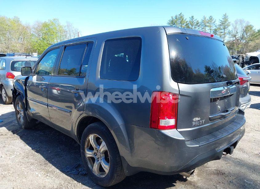 Photo 3 of 2012 Honda Pilot EX-L (VIN 5FNYF4H61CB064197)