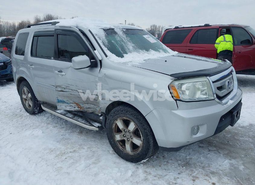 2011 Honda Pilot EX-L (VIN 5FNYF4H63BB002606) main photo