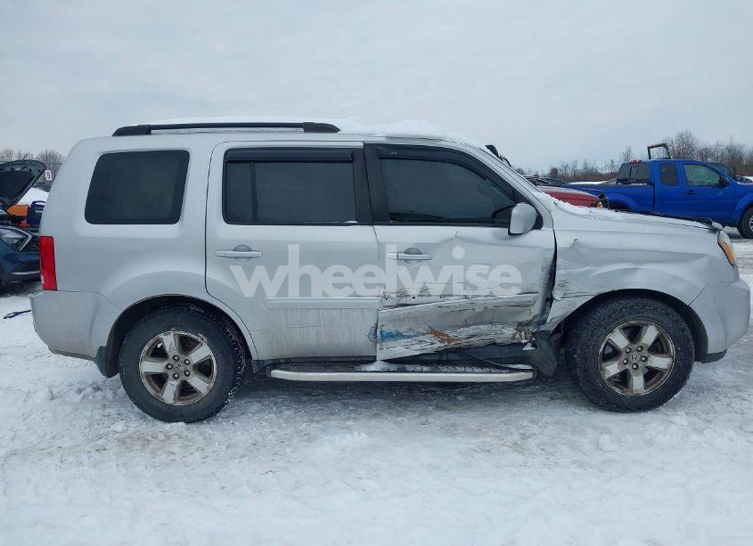 Photo 13 of 2011 Honda Pilot EX-L (VIN 5FNYF4H63BB002606)