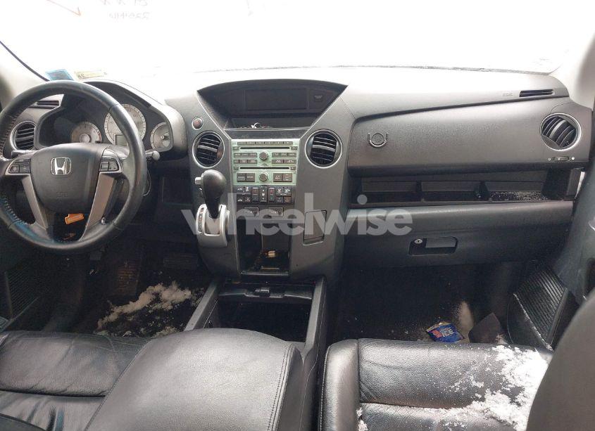 Photo 5 of 2011 Honda Pilot EX-L (VIN 5FNYF4H63BB002606)