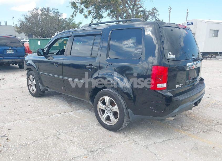 Photo 3 of 2012 Honda Pilot EX-L (VIN 5FNYF4H63CB042993)