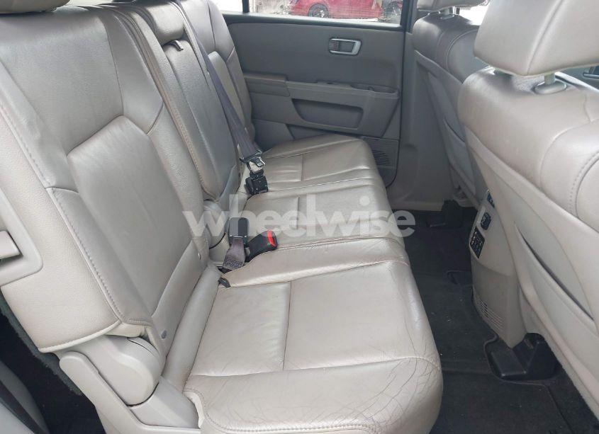 Photo 8 of 2012 Honda Pilot EX-L (VIN 5FNYF4H63CB042993)