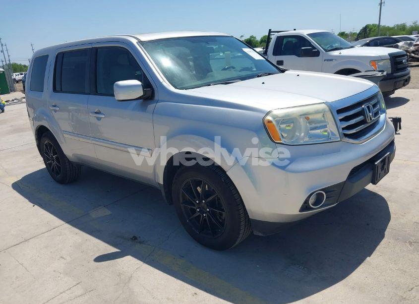 2013 Honda Pilot EX-L (VIN 5FNYF4H63DB020459) main photo