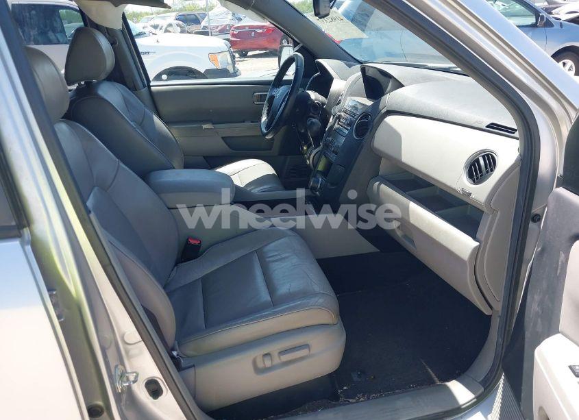 Photo 5 of 2013 Honda Pilot EX-L (VIN 5FNYF4H63DB020459)