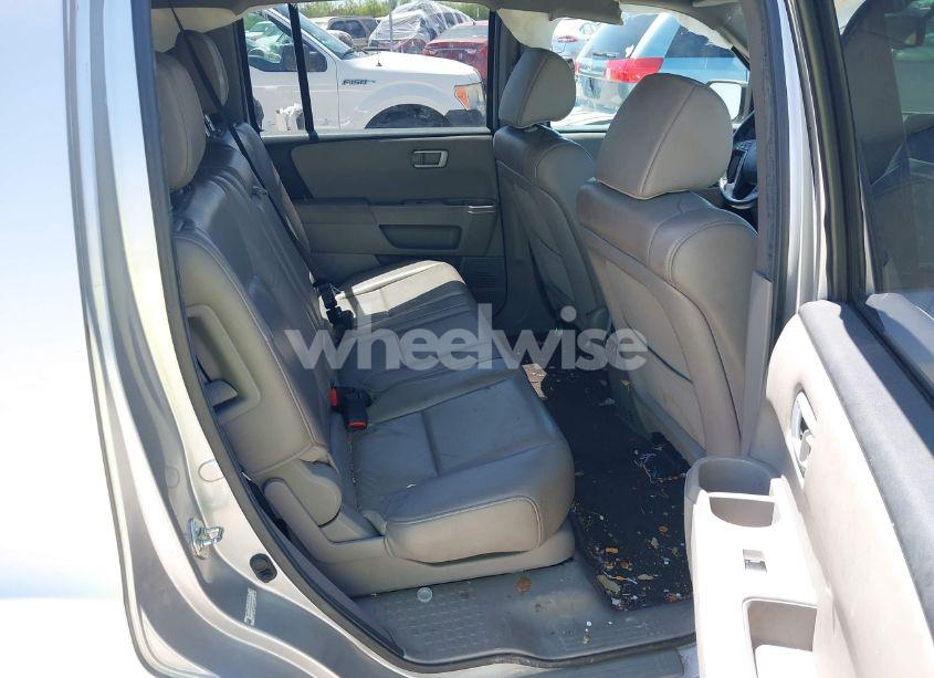 Photo 8 of 2013 Honda Pilot EX-L (VIN 5FNYF4H63DB020459)