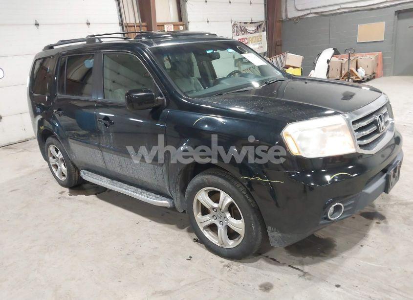 2014 Honda Pilot EX-L (VIN 5FNYF4H63EB040048) main photo