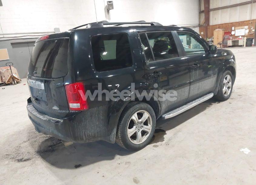 Photo 4 of 2014 Honda Pilot EX-L (VIN 5FNYF4H63EB040048)