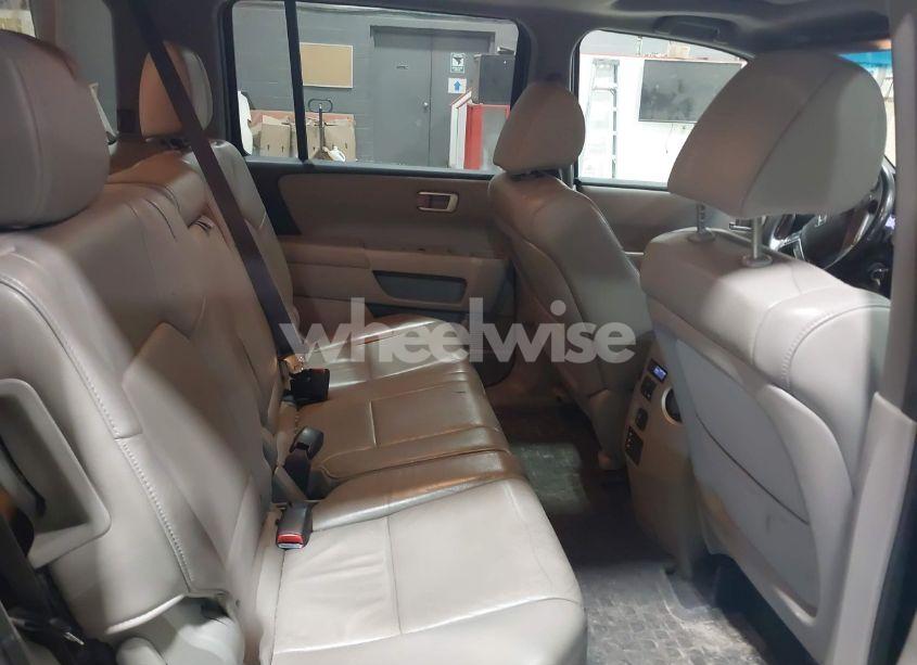 Photo 8 of 2014 Honda Pilot EX-L (VIN 5FNYF4H63EB040048)