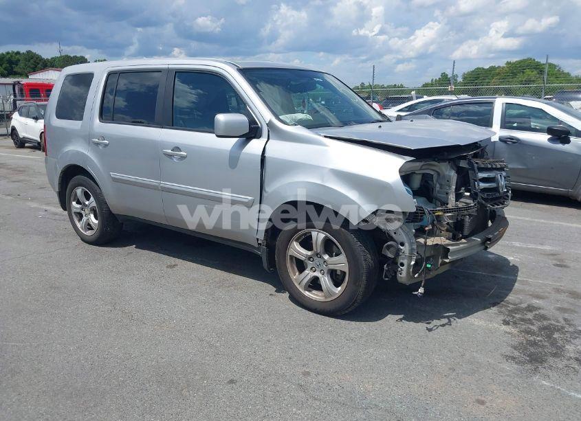 2015 Honda Pilot EX-L (VIN 5FNYF4H63FB016737) main photo