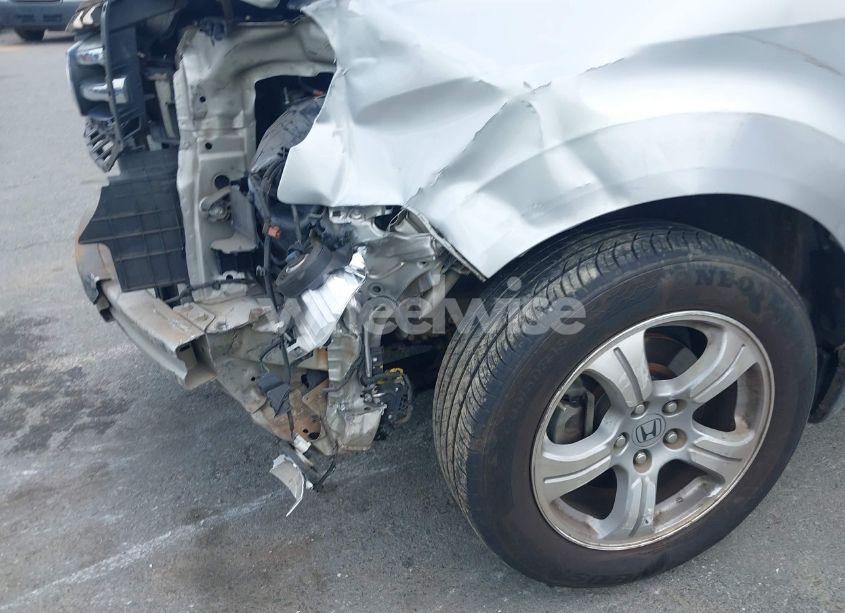 Photo 6 of 2015 Honda Pilot EX-L (VIN 5FNYF4H63FB016737)