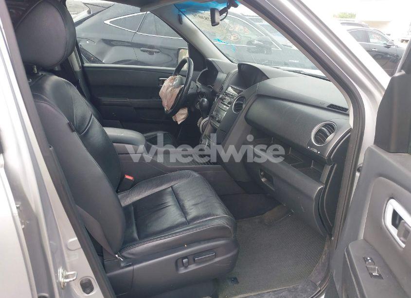 Photo 5 of 2015 Honda Pilot EX-L (VIN 5FNYF4H63FB035479)