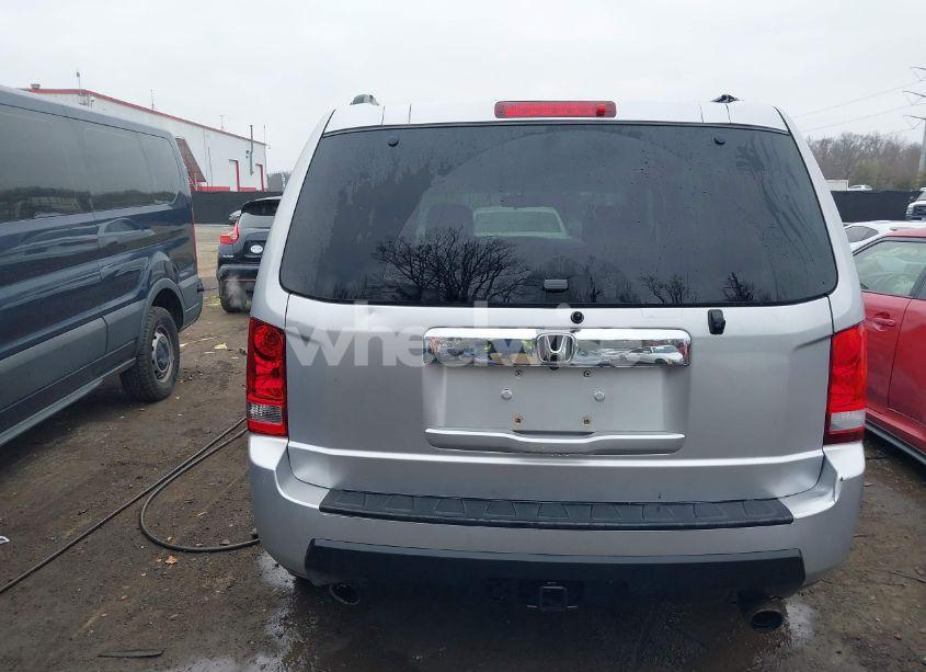 Photo 17 of 2011 Honda Pilot EX-L (VIN 5FNYF4H64BB040295)