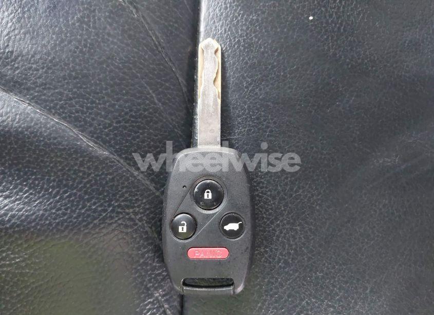 Photo 11 of 2011 Honda Pilot EX-L (VIN 5FNYF4H64BB080005)