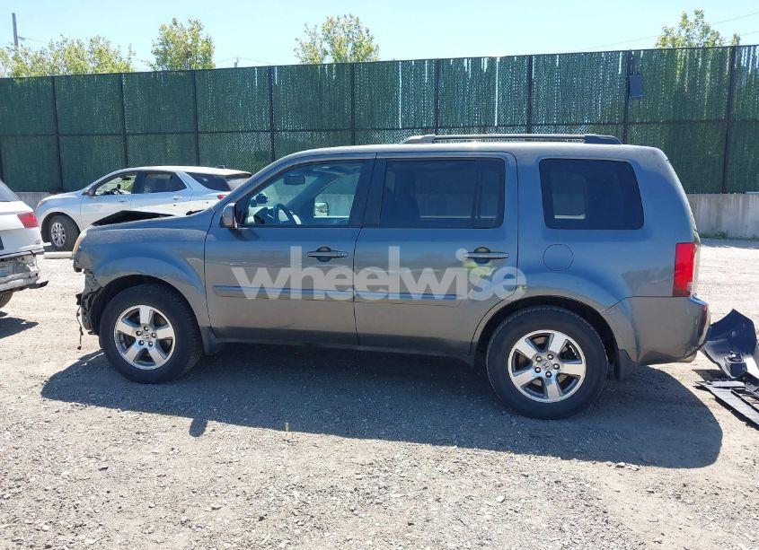 Photo 14 of 2011 Honda Pilot EX-L (VIN 5FNYF4H64BB090811)