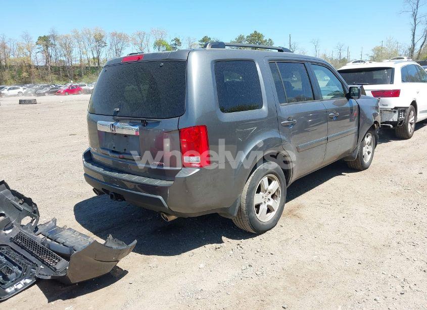 Photo 4 of 2011 Honda Pilot EX-L (VIN 5FNYF4H64BB090811)