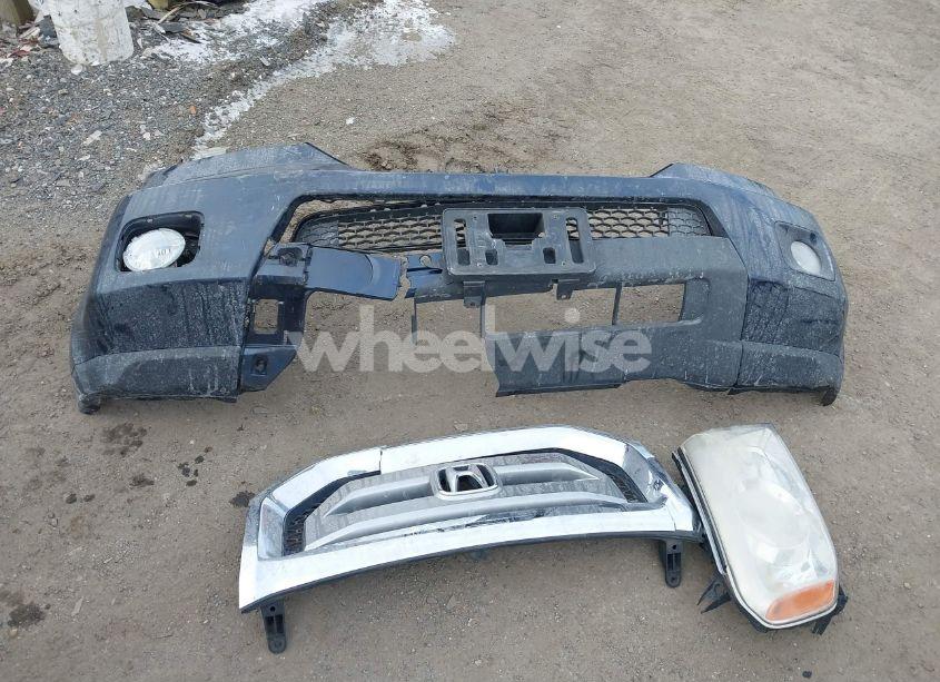 Photo 12 of 2011 Honda Pilot EX-L (VIN 5FNYF4H64BB103413)