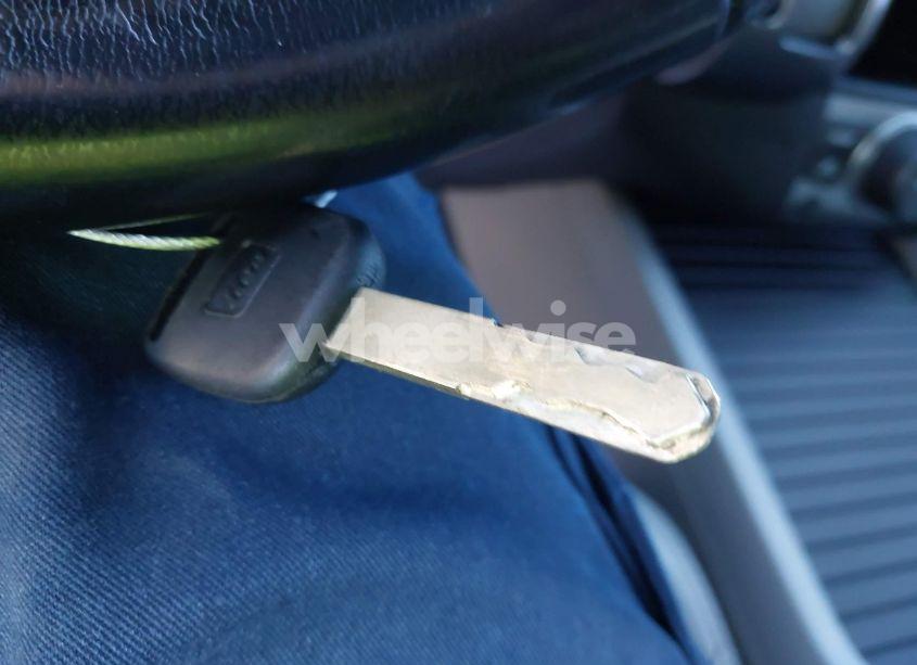 Photo 11 of 2015 Honda Pilot EX-L (VIN 5FNYF4H64FB001776)