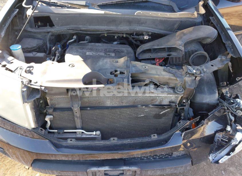 Photo 10 of 2010 Honda Pilot EX-L (VIN 5FNYF4H65AB030843)