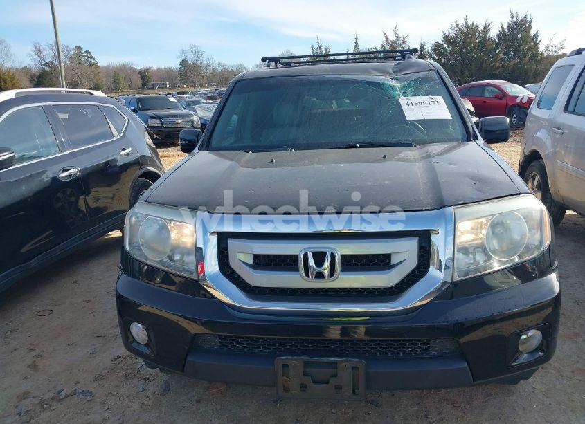 Photo 12 of 2011 Honda Pilot EX-L (VIN 5FNYF4H65BB053914)