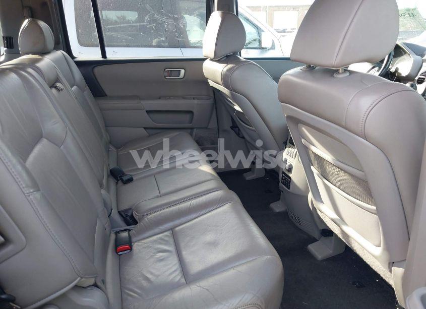 Photo 8 of 2011 Honda Pilot EX-L (VIN 5FNYF4H65BB053914)