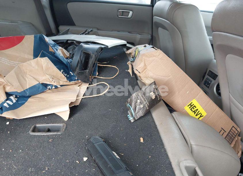 Photo 8 of 2013 Honda Pilot EX-L (VIN 5FNYF4H65DB001749)