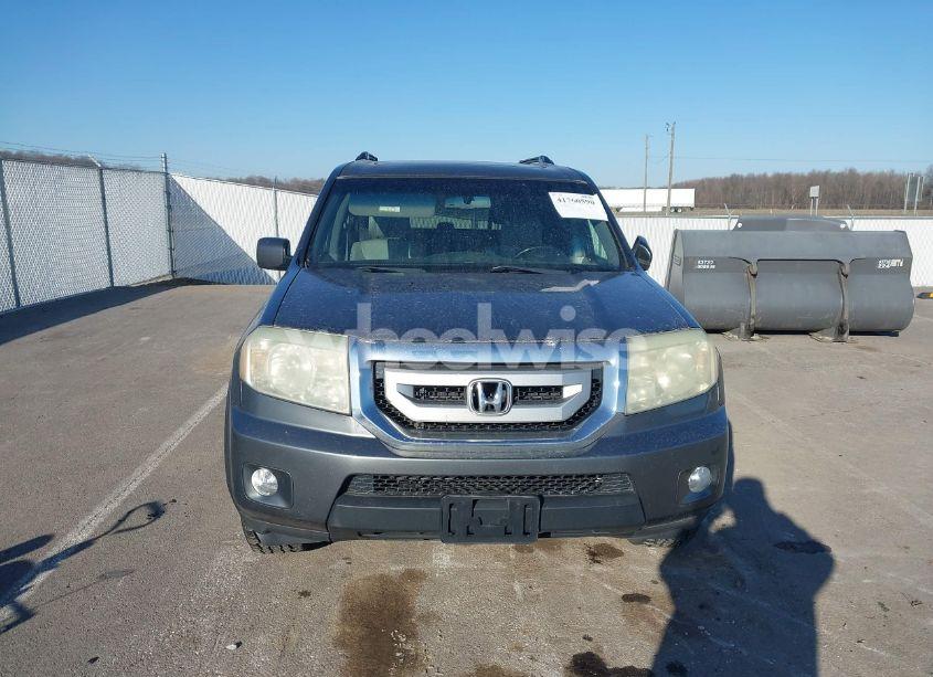 Photo 12 of 2011 Honda Pilot EX-L (VIN 5FNYF4H66BB009260)