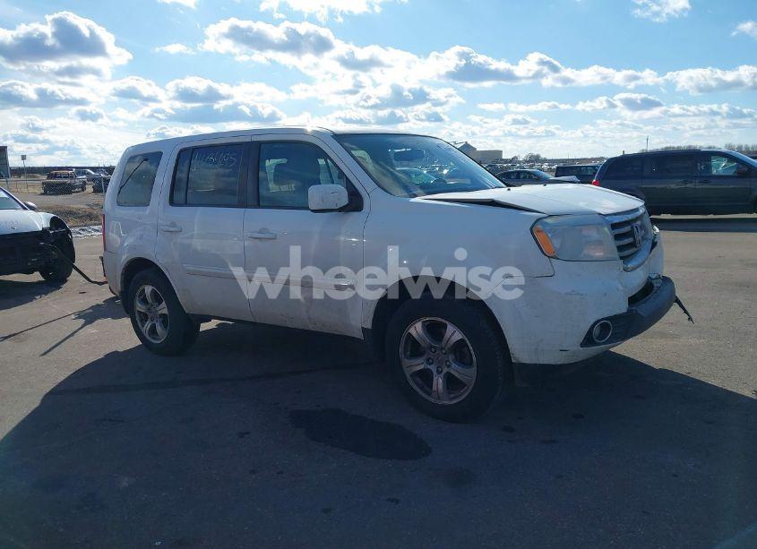 Photo 13 of 2015 Honda Pilot EX-L (VIN 5FNYF4H66FB050882)