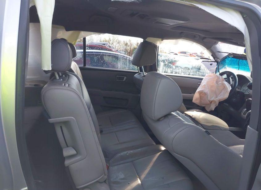 Photo 8 of 2011 Honda Pilot EX-L (VIN 5FNYF4H67BB036788)