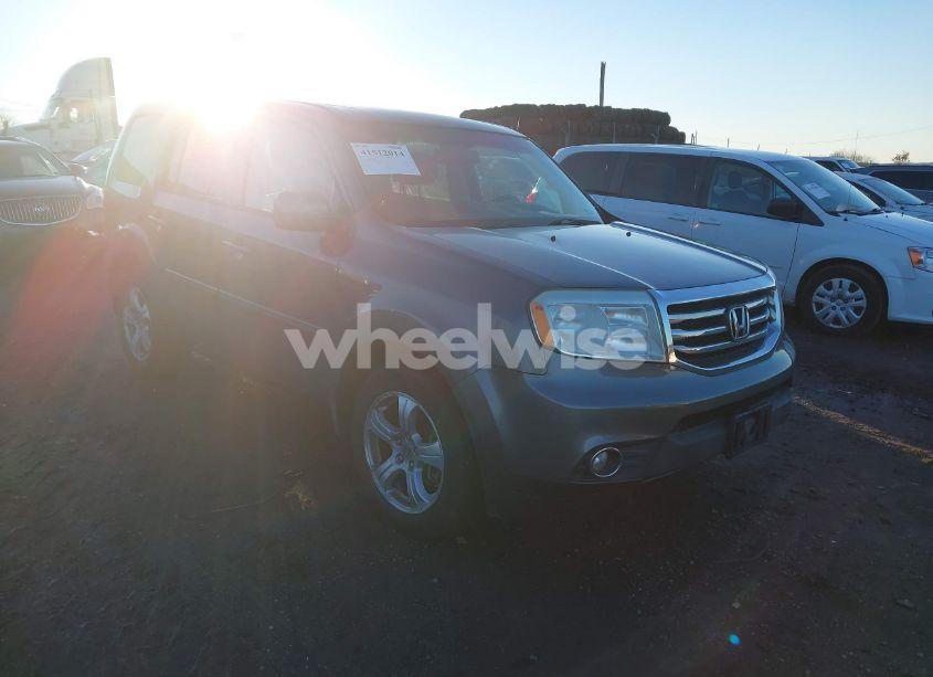 2012 Honda Pilot EX-L (VIN 5FNYF4H67CB012332) main photo