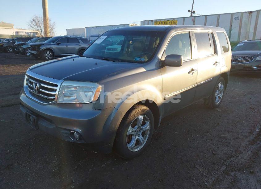 Photo 2 of 2012 Honda Pilot EX-L (VIN 5FNYF4H67CB012332)