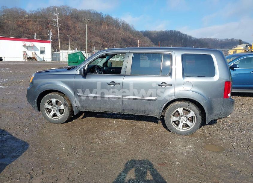 Photo 14 of 2013 Honda Pilot EX-L (VIN 5FNYF4H67DB035594)