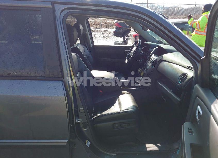 Photo 5 of 2013 Honda Pilot EX-L (VIN 5FNYF4H67DB035594)