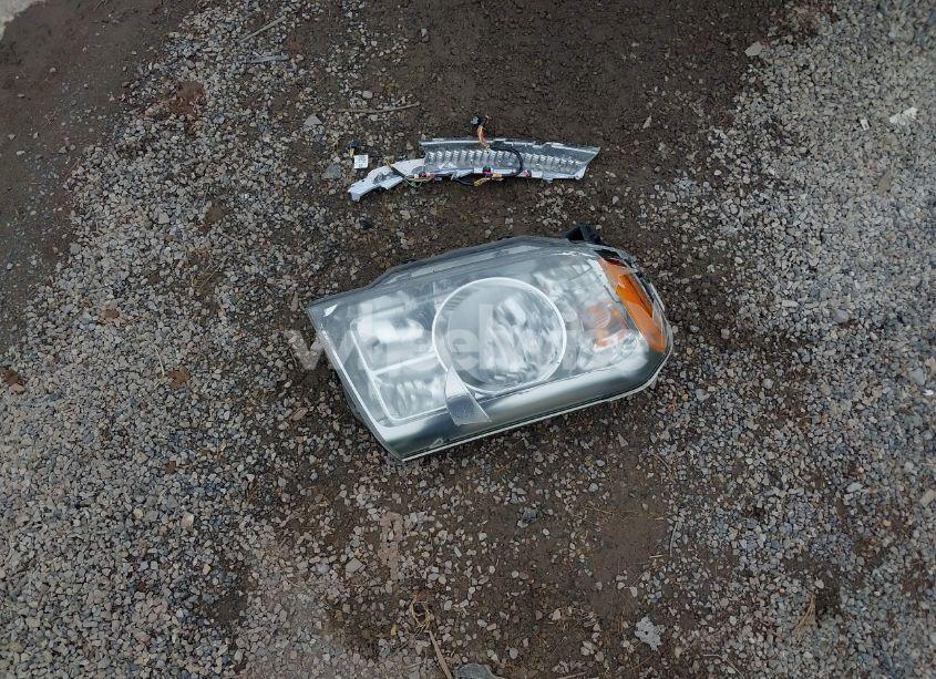 Photo 12 of 2011 Honda Pilot EX-L (VIN 5FNYF4H68BB057469)