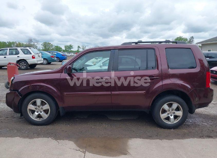 Photo 15 of 2011 Honda Pilot EX-L (VIN 5FNYF4H68BB057469)