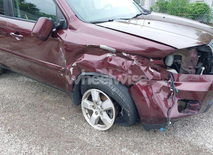 Photo 18 of 2011 Honda Pilot EX-L (VIN 5FNYF4H68BB057469)