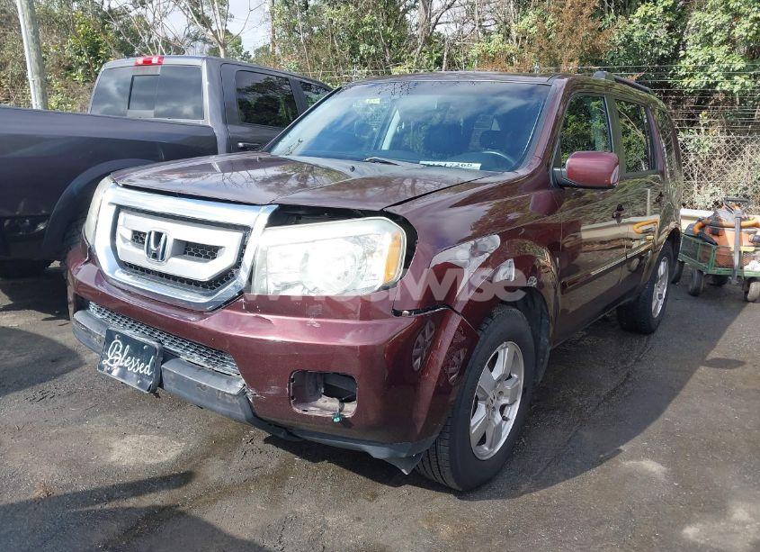 Photo 2 of 2011 Honda Pilot EX-L (VIN 5FNYF4H68BB089550)