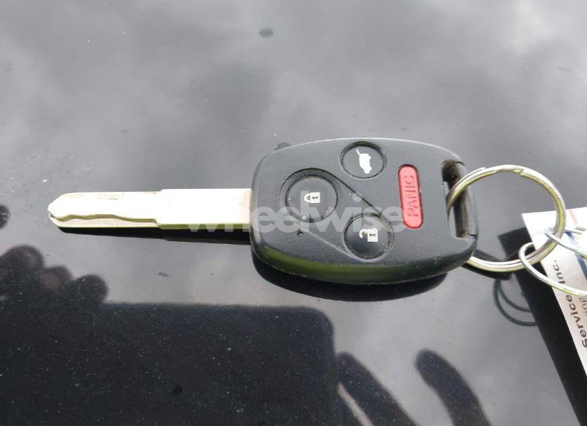 Photo 11 of 2011 Honda Pilot EX-L (VIN 5FNYF4H69BB041653)