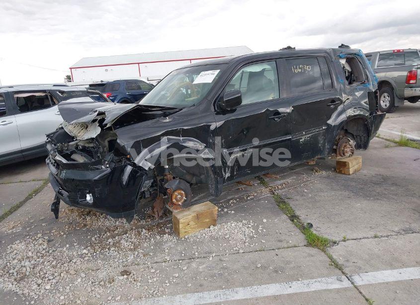 Photo 2 of 2011 Honda Pilot EX-L (VIN 5FNYF4H69BB041653)