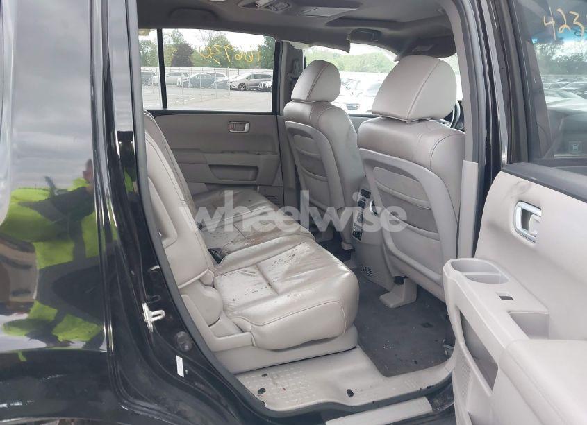 Photo 8 of 2011 Honda Pilot EX-L (VIN 5FNYF4H69BB041653)